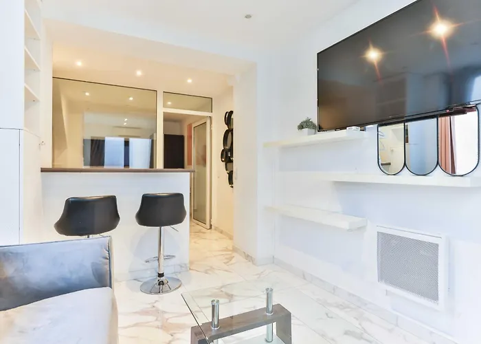 Cozy - 1br 4p - Eiffel Tower